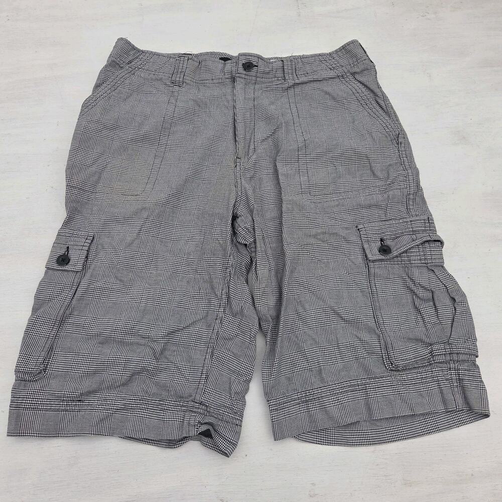 Rocawear Shorts Mens 36 Black White Plaid Back Flap Pockets Hip Hop Vtg Y2K
